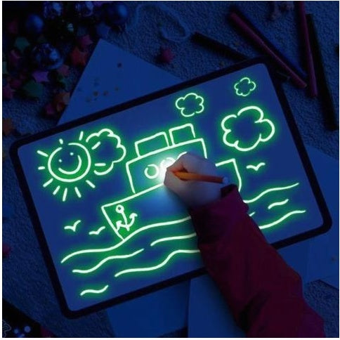 MagicLight Drawing Board - Your Baby Universe